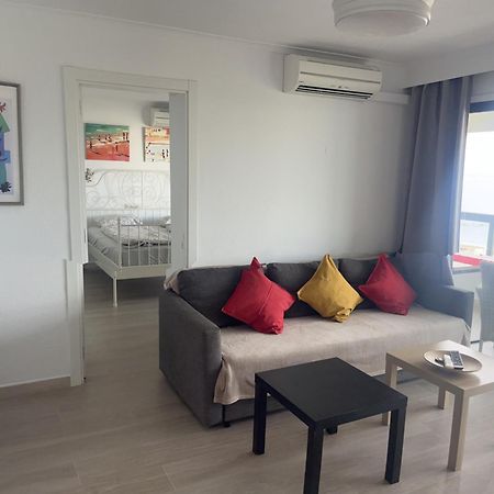 Stunning Apartment 50 Meters From The Sea Benalmádena Eksteriør bilde