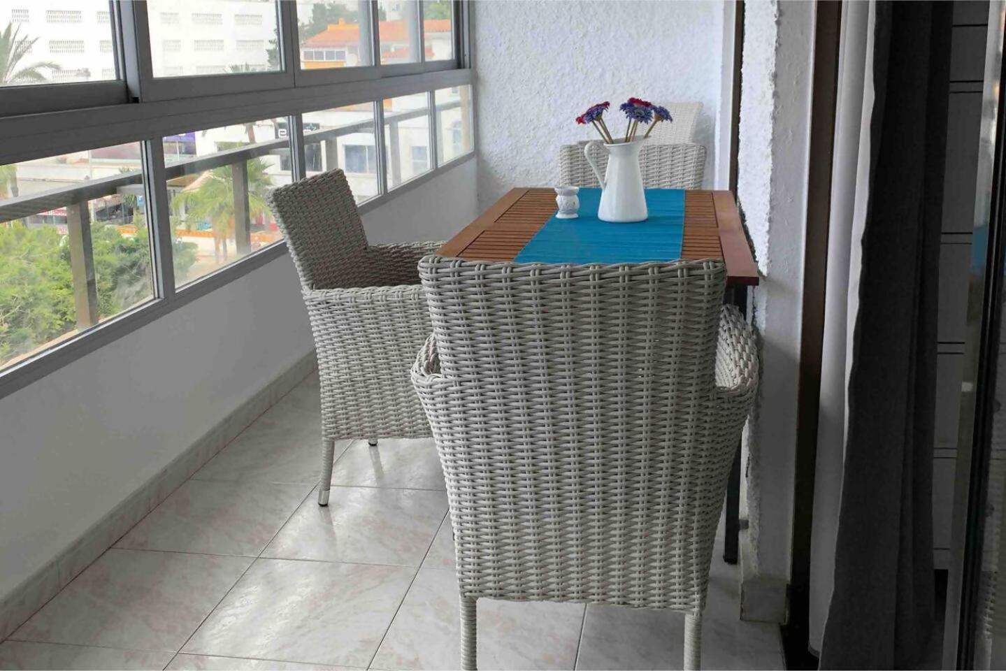 Stunning Apartment 50 Meters From The Sea Benalmádena Eksteriør bilde